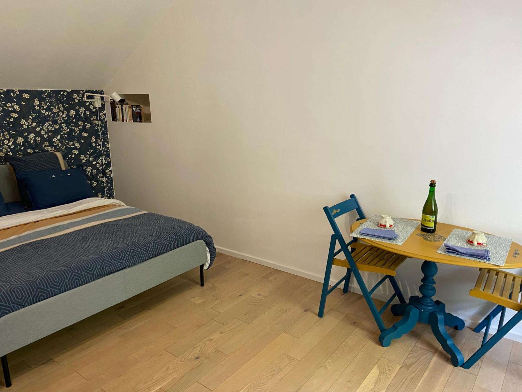 Chambre Double Avec Salle De Bains Privee Quintin Buitenkant foto
